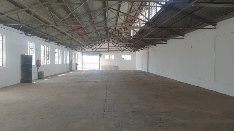 To Let Commercial Property for Rent in Salt River Western Cape